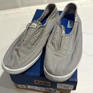 Brand New KEDS Slip On (Chillax Drizzle Grey)